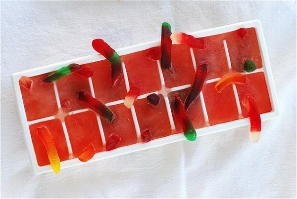 15 Clever Ways To Use An Ice Cube Tray